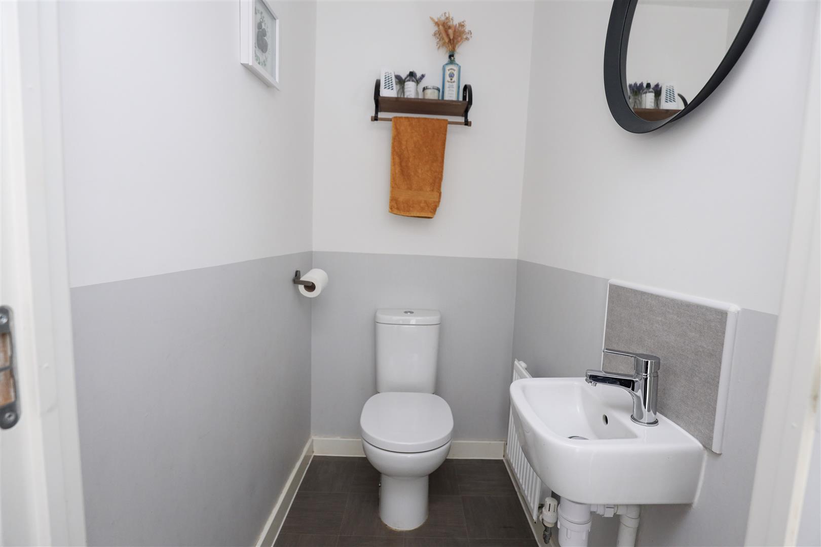 7 Plasnewydd Walk, Llantwit Major, Vale of Glamorgan, CF61 2YW